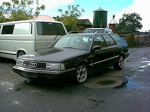 audi 200 avant-3.jpg