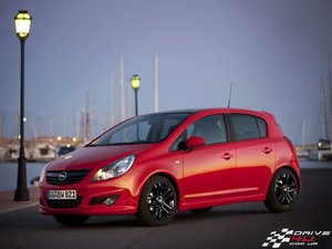 Opel-Corsa-2010-3x800x600.jpg