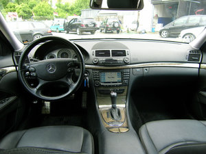 Mercedes-Benz E 320 CDI (12.2008) 4Matic Avantgarde 15,500eur.JPG