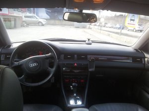 Audi salon2.jpg