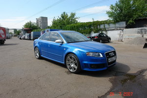 Audi_RS4_06.JPG