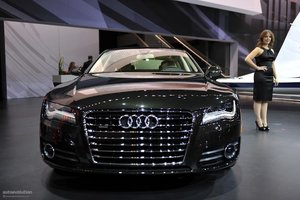 nyias-2011-audi-a7-5-door-coupe-live-photos_7.jpg