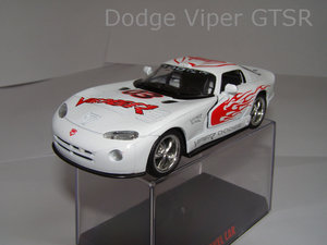 dodgevipergtsr.jpg