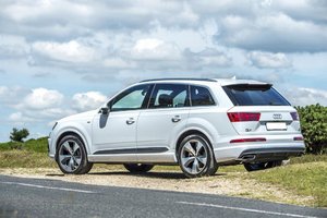 2016-audi-q7-ultra-model-03.jpg