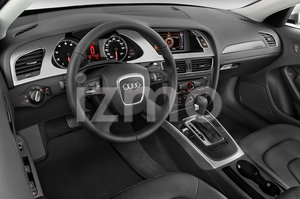 audi-A4-sedan-2011-photo-147.jpg