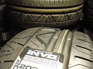 Nitto Invo 235_35 R19 91W.jpg