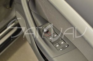 Audi-Power-Folding-Mirrors-knob.jpg