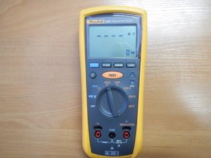 Измеритель сопротивления изоляции Fluke 1507.jpg