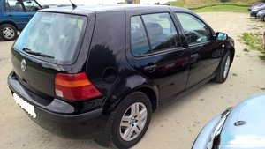 2003-volkswagen-golf-14-mk4-5-door-match-black-16986-3.jpg