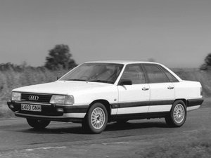 audi_100_44.jpg