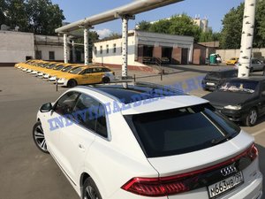 okleyka_kryshy_audi_q8_poliuretanovoy_plenkoy_6_20191122_1876454081.jpg