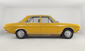 AUDI-100--C1--1508_32.jpeg