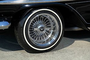 1959-Chevrolet-Impala-LA-Wire-Wheel.jpg