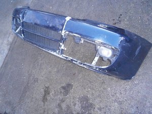 AUDI-A4-S4-B5-LIFT-przedni-zderzak-kratka-halogen-Strona-zabudowy-Przednie.jpg