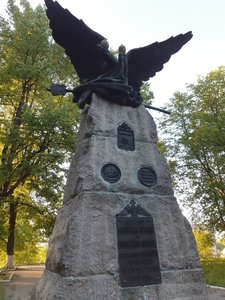 Памятник «Доблестным предкам».jpg