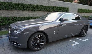 rolls-royce-wraith-series-ii-c779908102019103233_4.jpg