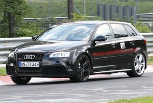 02-audi-rs3-spypix-june-630op.jpg