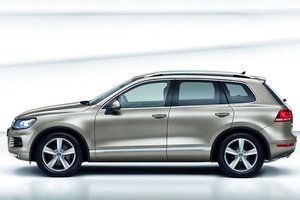 volkswagen_touareg_2010_hybrid_10.jpg