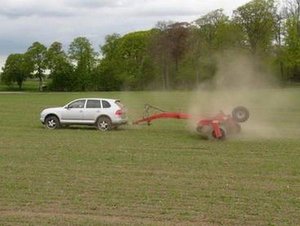 porsche_tractor_ferma_w2.jpg