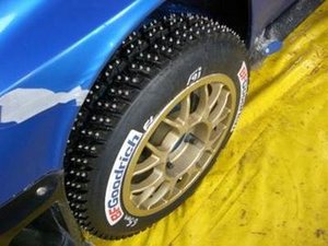 bfgoodrich_studded_winter_tyres.JPG