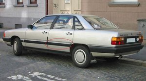 800px-Audi_100_c3_h_sst.jpg