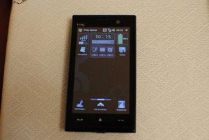 HTC 4G YOTA.jpg