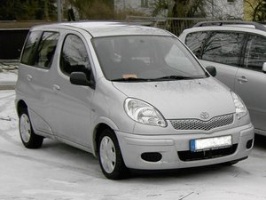 20070331193051!Toyota_Yaris_Verso.jpg