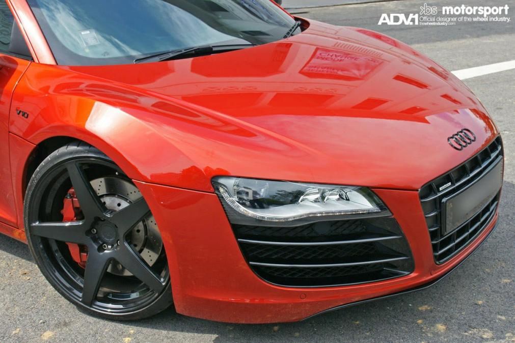 Карбоновые диски на Audi r8