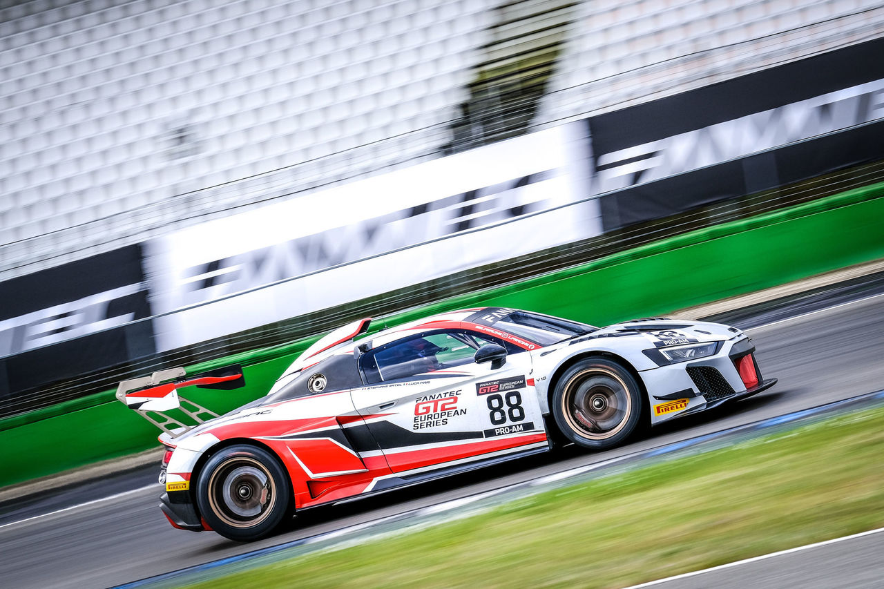 Audi Sport r8 LMS