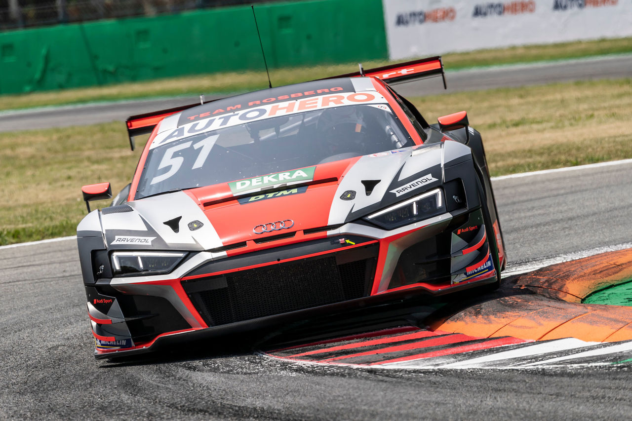 Audi r8 LMS gt4