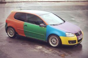 VW Golf GTI mk 5 Harlekin by Pitlane Colors