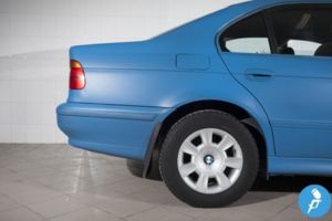 BMW 520i e39 blue matte by Pitlane Colors