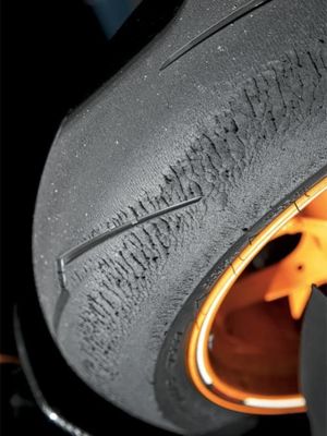 Honda Tyres    N3Q3294