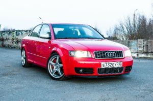 Audi S4 B6 4.2 v8 6MT