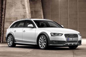 2014 audi allroad three quarters view 2