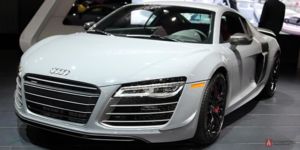 audi r8 nyas 2015