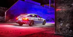 11134 1440071542 audi rs4 avant prevratili v policeyskiy avtomobil