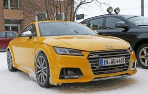 2017 audi tt rs spy photos revel manual gearbox for the first time 2