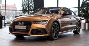 20245 podrazdelenie audi exclusive postroilo unikalnyy korichnevyy audi rs7 sportback