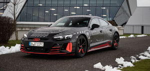 Audi e-tron GT enters series production: Carbon-neutral producti